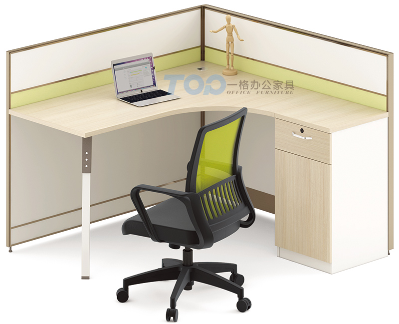 辦公屏風面采用木色高雅、時尚的顏色，讓各系列擁有更獨特的韻味