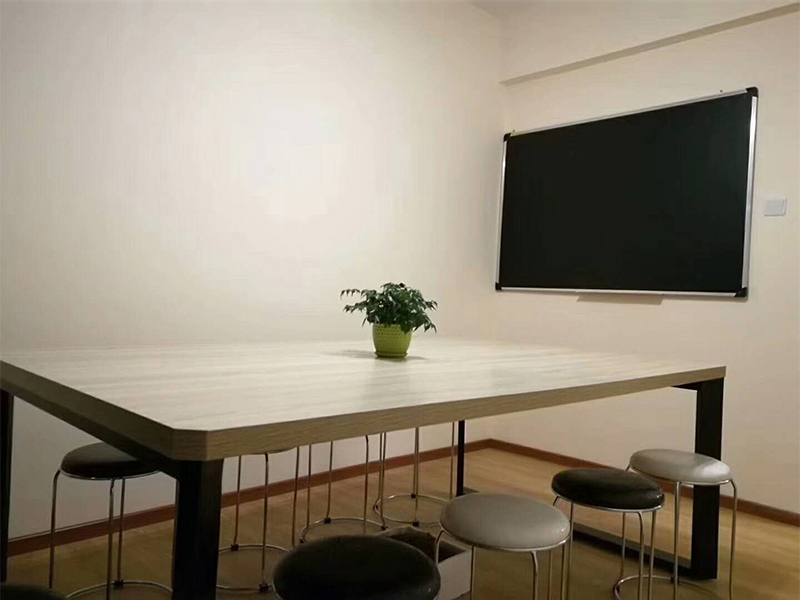 板式會議桌鋼架腳,鋼架櫈，員工櫈